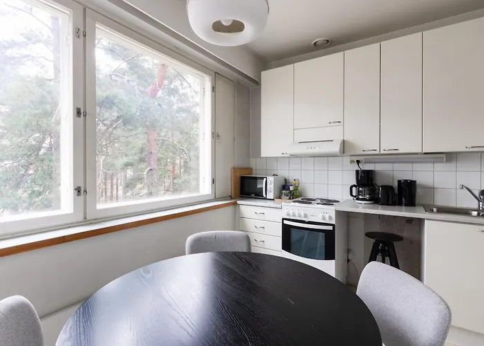 דירה Family With Balcony And Separate Kitchen *